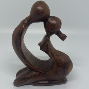 Wood Love Couple Figurine